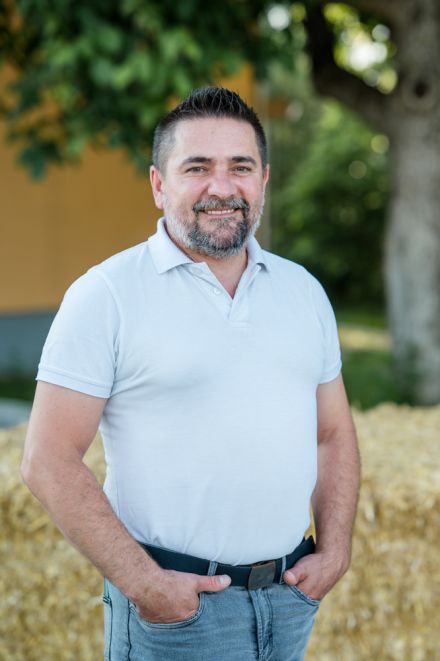 Mitarbeiter in der Landwirtschaft - Wagner Hofmolkerei und Geflügelhof